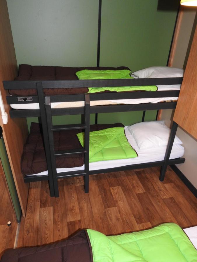 Camping Les Lavandes Darbres Exterior photo